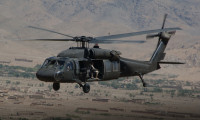 Bakan Soylu Şemdinli'ye askeri helikopterle indi