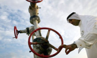 Suudi Arabistan Mısır'a petrol tedarikini durdurdu