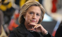 FBI'a, Clinton e-postalarıyla ilgili yeni soruşturma izni çıktı