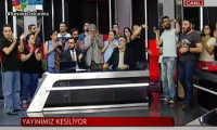 İMC TV'nin yayını polis baskınıyla kapatıldı