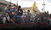Münbiç'ten çekilecek denilen YPG, El-Bab'a ilerliyor