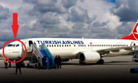 Başbakan Davutoğlu Bosna Hersek'e tarifeli uçakla gitti