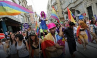 İstanbul Valiliği LGBT yürüyüşüne izin vermedi