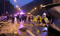 Bolu'da servis midibüsü kaza yaptı: 30 yaralı