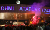 Atatürk Havalimanı'na 2 TIR mühimmat ve 1 zırhlı araç getirildi