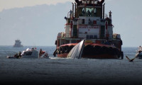 Sarayburnu'nda Sahil Güvenlik botu battı