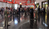 Viyana Havalimanı'nda 49 yolcuya 'Schengen' eziyeti
