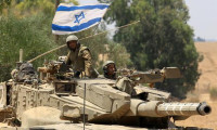 İsrail tankları Suriye'yi vurdu
