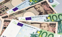 Euro, yen karşısında 2 yılın zirvesinden döndü