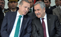 Erdoğan'la Arınç arasında dikkat çeken samimiyet