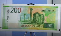Yeni 200 rubleler 300 rubleye satılıyor