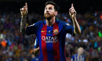 Ve Messi imzayı attı! 700 milyon euro