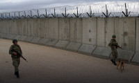 Suriye sınırına 781 kilometrelik beton blok