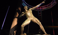 Dünyaca ünlü sporcunun heykeli dikildi