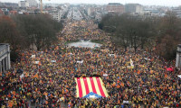 45 bin kişi Katalonya için toplandı