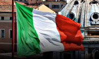 İtalya'nın kredi notu düştü