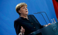 Merkel'den Bekir Bozdağ açıklaması