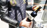 Şarap devine polis baskını