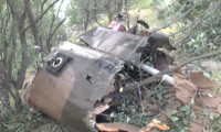 Düşen helikopterin enkazı görüntülendi