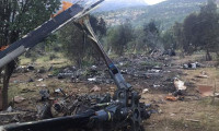 13 Askerin şehit olduğu helikopter 300 metreden düştü mühimmatı infilak etti