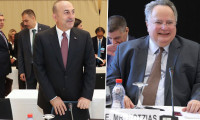 Kıbrıs müzakerelerinde Çavuşoğlu'ndan 'sıcak' espri