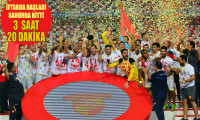 Play-off'ta nefes kesen final: Göztepe Süper Lig'de