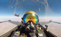 F-16 için pilot eğitmeni krizi
