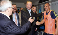Cumhurbaşkanı Erdoğan Fenerbahçeli futbolcuları kutladı