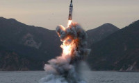 Güney Kore de füze fırlattı