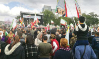 Almanya’da ‘beyaz zeminli’ Öcalan posterine izin