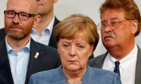 Almanya'da yeni hükümetin kurulması sancılı olacak
