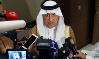 Gözaltına alınan Suudi bakan kabine toplantısında