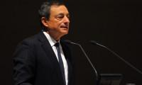 Draghi: Euro hareketleri parasal genişlemenin yan etkisi