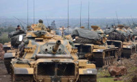 Rus Doçent: Türkiye Pentagon'a teslim olmayı öneriyor