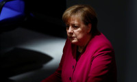 Merkel'in koltuğuna Friedrich Merz talip oldu
