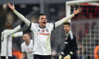 Pepe Beşiktaş'tan alacağının ödenmesi için Federasyon'a başvurdu