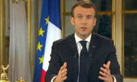 Macron ekonomik ve sosyal OHAL ilan etti