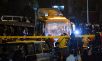 Mısır'da turistleri taşıyan otobüse bombalı saldırı