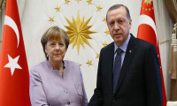 Cumhurbaşkanı Erdoğan, Merkel'le  görüştü