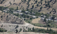 PKK Kandil'de sivillerin telefonlarını topladı