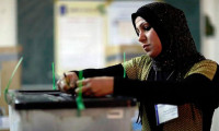 Irak'ta oylar elle sayılacak