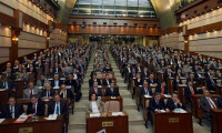 AK Partili üyeler de İBB'nin 700 milyon TL borçlanmasını onayladı