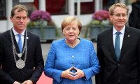 İki Almanya'nın birleşmesi kutlanıyor