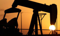 Brent petrolün varili 62,21 dolar