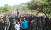 Maduro’dan Venezüella ordusuna seferberlik talimatı
