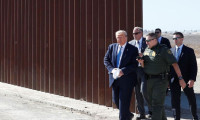 Trump'ın Meksika sınırına duvar projesine yargı engeli