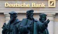 Deutsche Bank bonus ödemelerini daraltacak mı