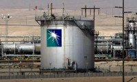 Suudi Aramco benzin fiyatlarını düşürdü