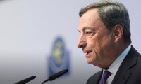 Draghi: Euro Bölgesi'nde resesyon riski hala düşük