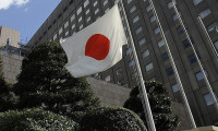 Japonya yüzde 2 enflasyon hedefini koruyor